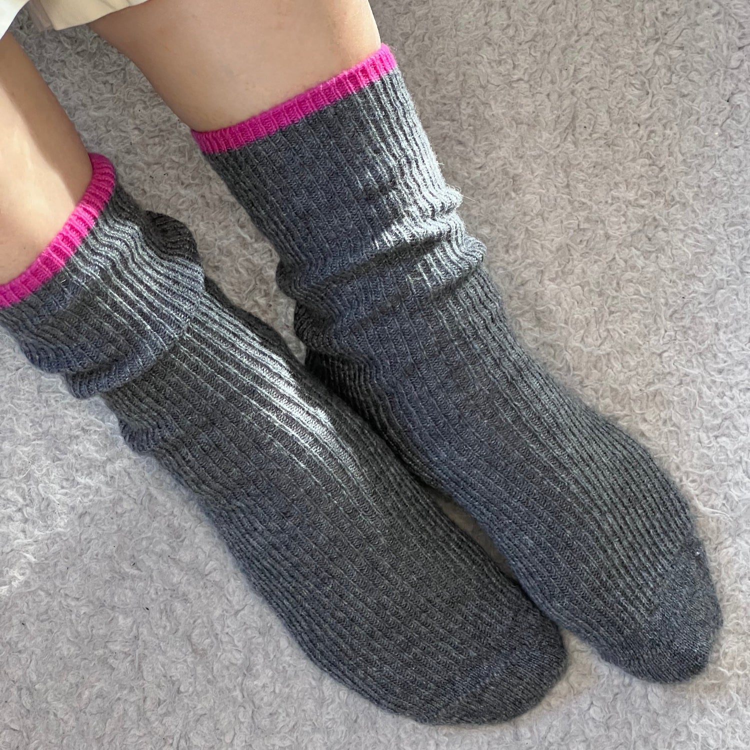 Grey Cashmere Lounge socks with dark pink hem