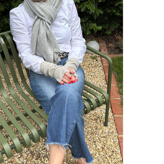 Cashmere Wrist Warmers - Light Grey