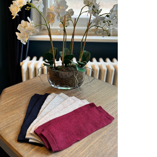 Cashmere Wrist Warmers - Burgundy