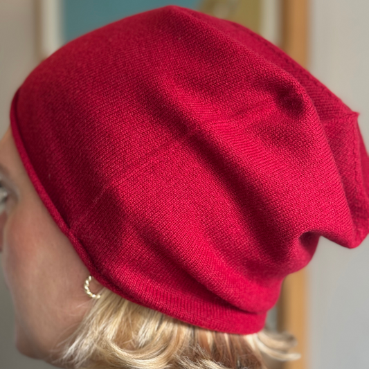 Burgundy red cashmere hat
