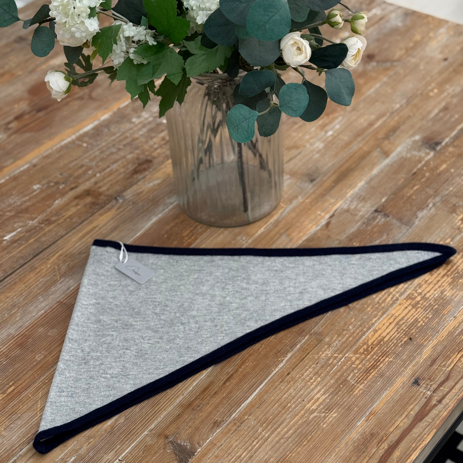 Cashmere Triangle Scarf Light Grey with navy trim folded